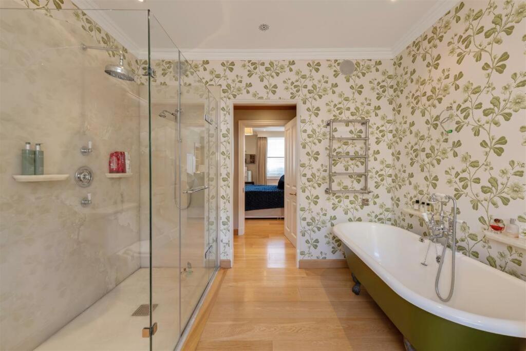 Casa de Férias Prestige Belgravia Royal Mansion