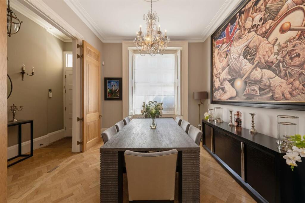 Casa de Férias Prestige Belgravia Royal Mansion Londres